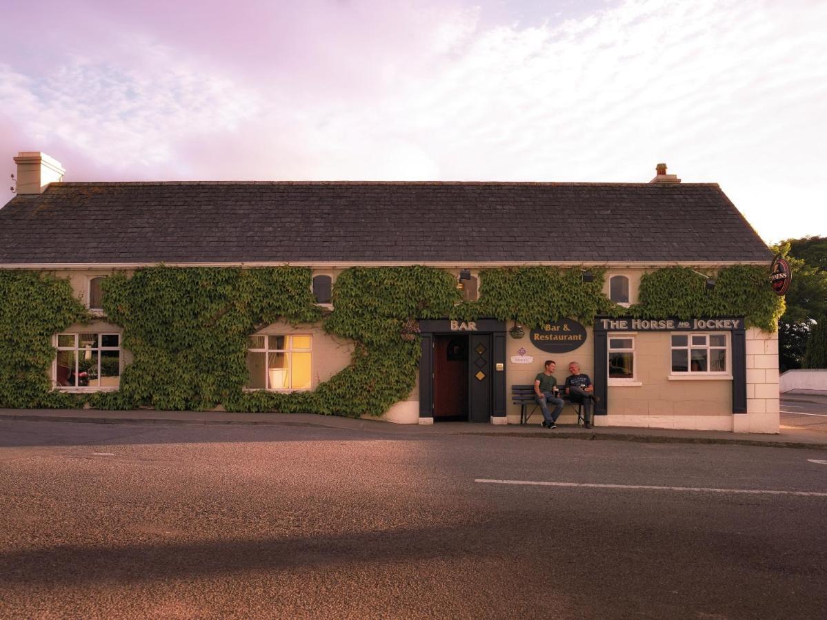 Horse & Jockey Hotel Horse and Jockey Exterior photo